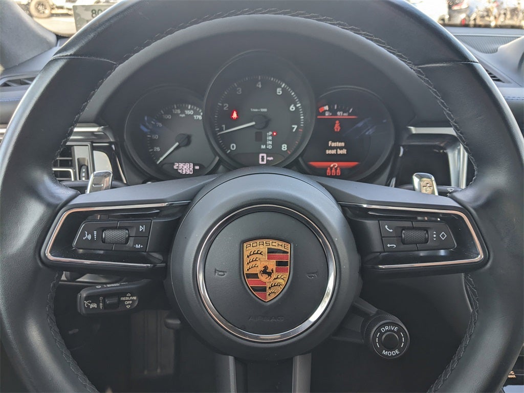 2023 Porsche Macan Base