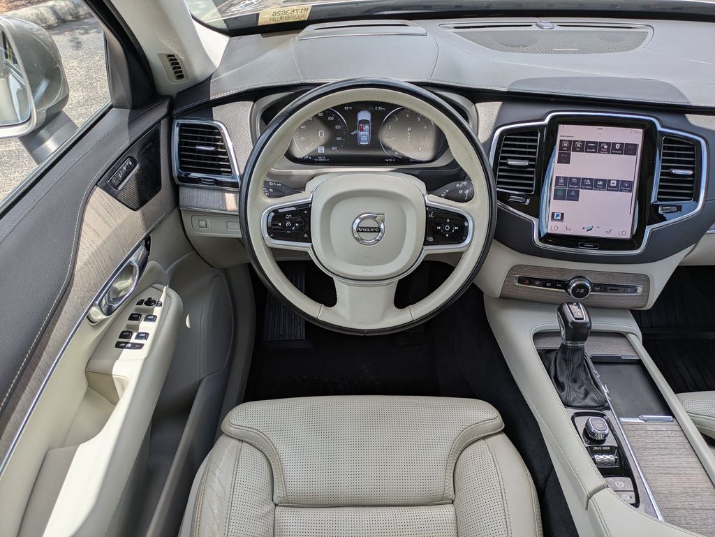 2021 Volvo XC90 T6 Inscription