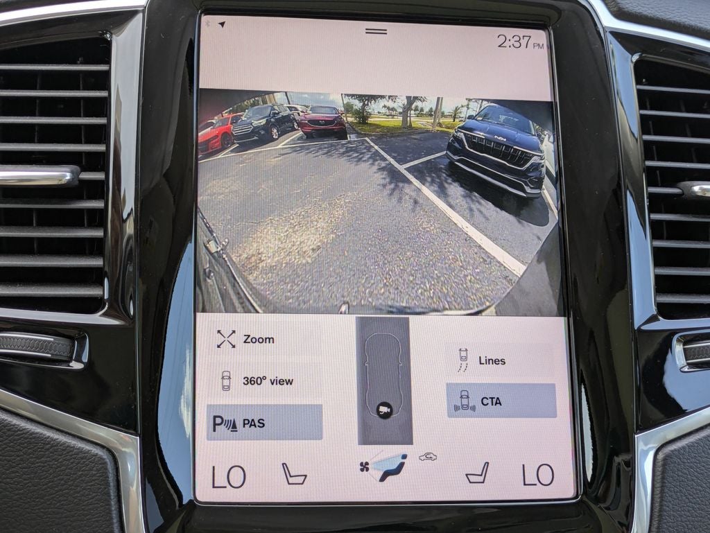 2021 Volvo XC90 T6 Inscription