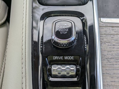 2021 Volvo XC90 T6 Inscription