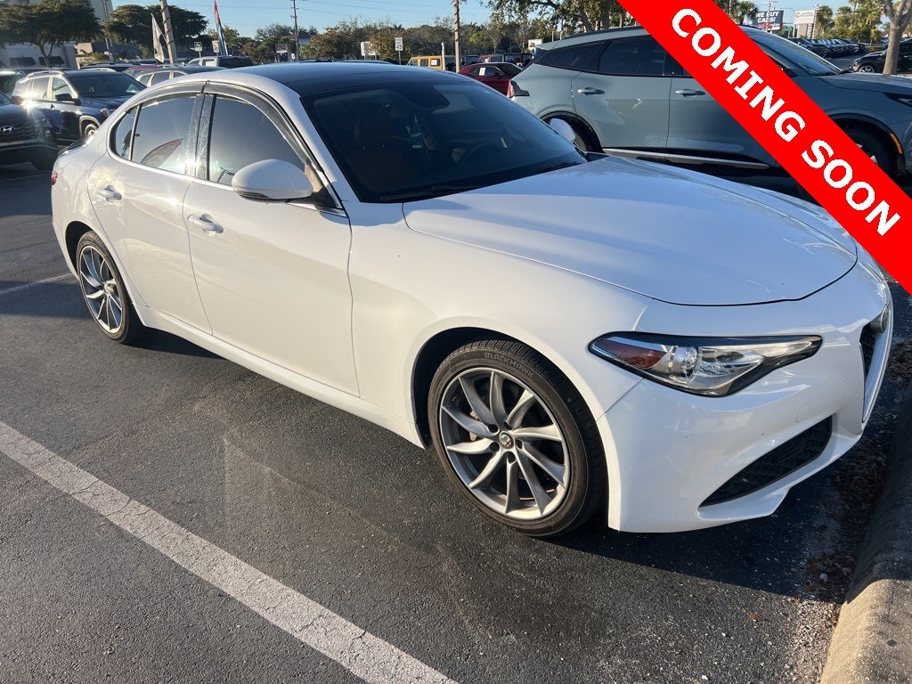 2017 Alfa Romeo Giulia Base