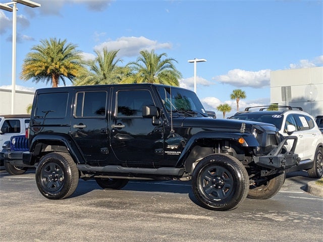 2017 Jeep Wrangler Unlimited Sahara 4x4
