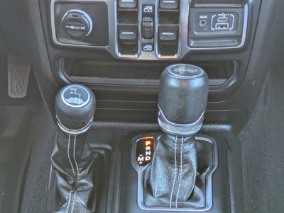 2023 Jeep Wrangler 4-Door Sahara 4x4