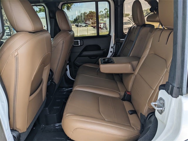 2022 Jeep Wrangler 4xe Unlimited Sahara 4x4