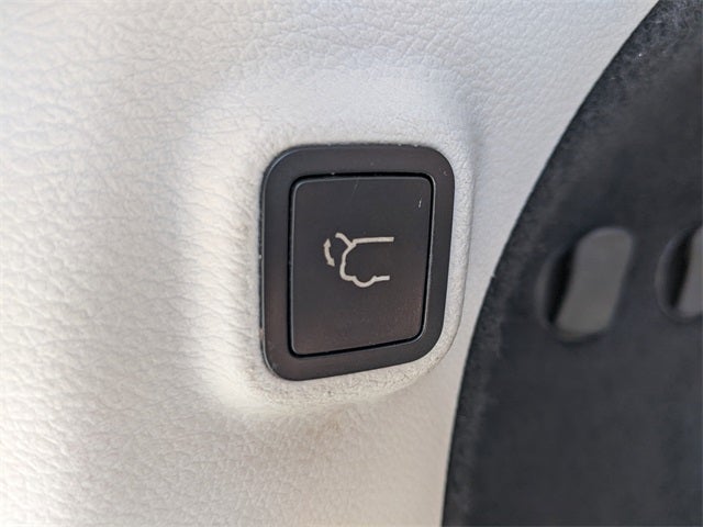 2019 Jeep Cherokee Limited FWD