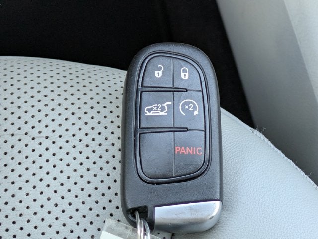 2019 Jeep Cherokee Limited FWD