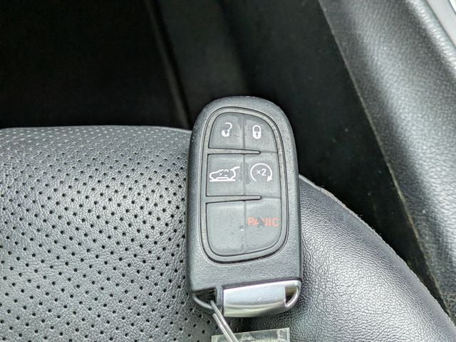 2023 Jeep Cherokee Altitude