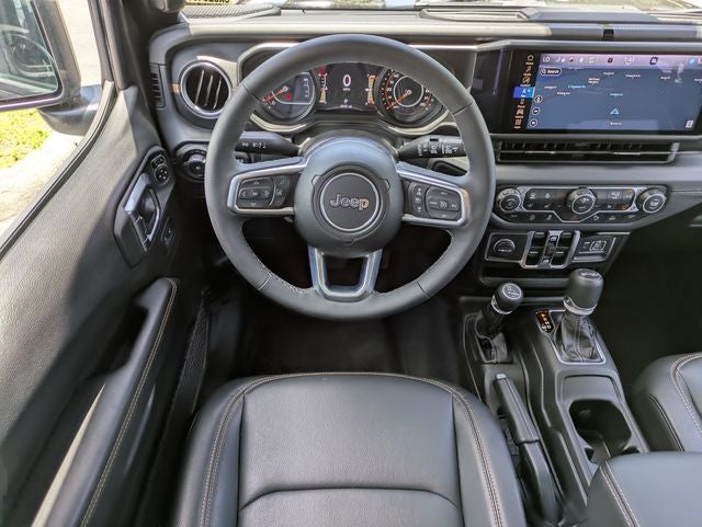 2025 Jeep Wrangler 4-Door Sahara 4x4