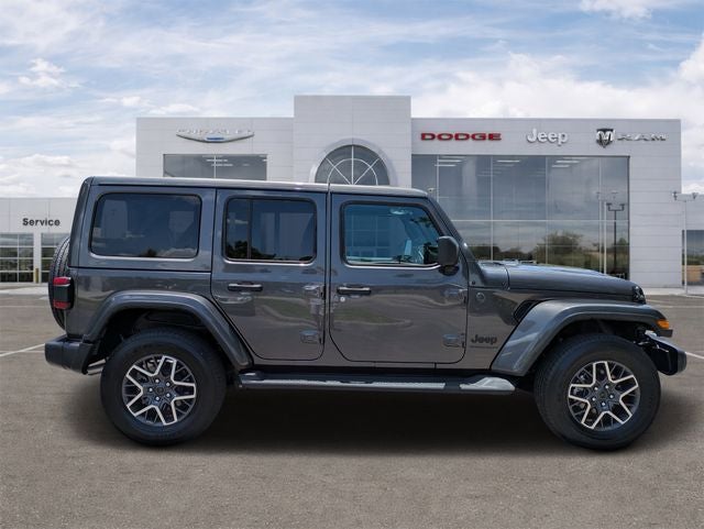2025 Jeep Wrangler 4-Door Sahara 4x4