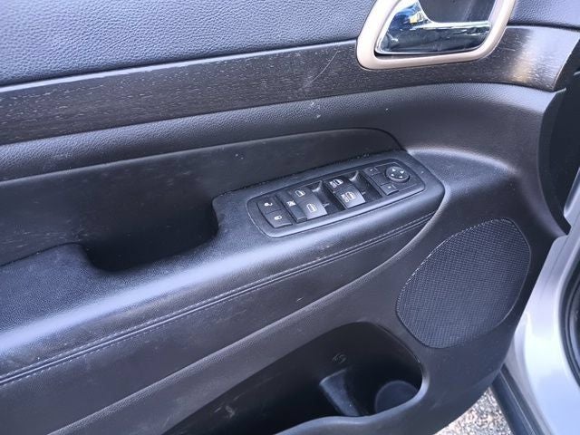 2017 Jeep Grand Cherokee Laredo 4x4