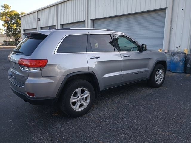 2017 Jeep Grand Cherokee Laredo 4x4