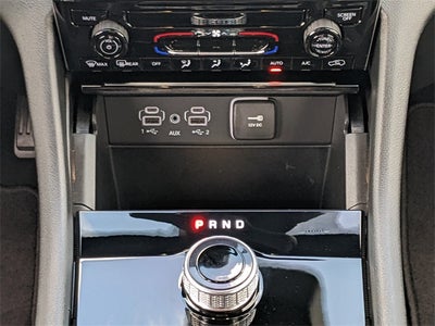 2025 Jeep Grand Cherokee Laredo X 4x2