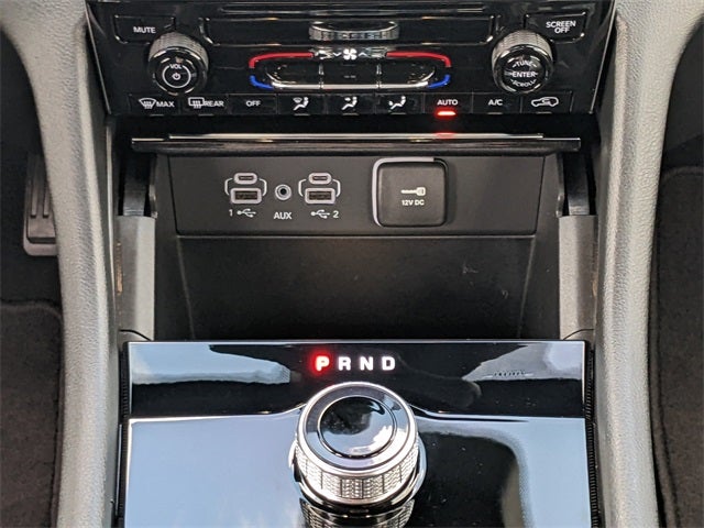 2025 Jeep Grand Cherokee Laredo X 4x2