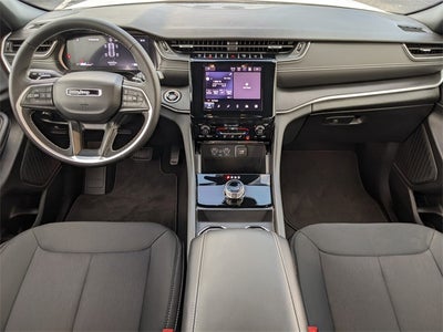 2025 Jeep Grand Cherokee Laredo X 4x2