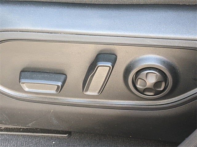 2023 Jeep Grand Cherokee Limited 4x2