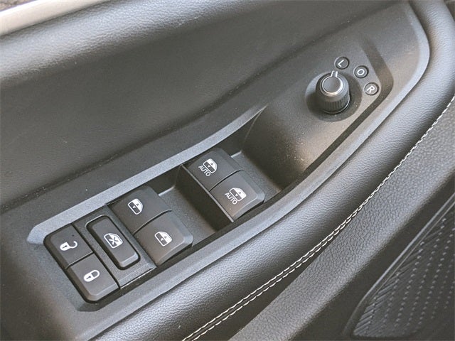 2023 Jeep Grand Cherokee Limited 4x2