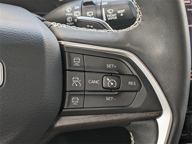 2023 Jeep Grand Cherokee Limited 4x2