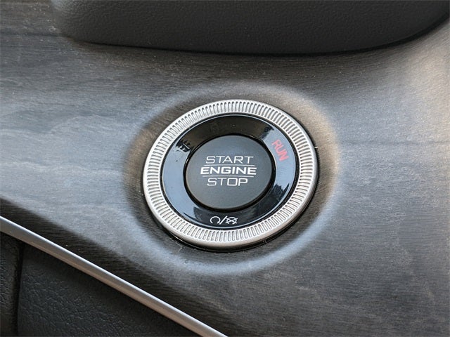 2023 Jeep Grand Cherokee Limited 4x2