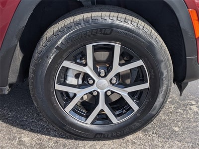 2023 Jeep Grand Cherokee Limited 4x2