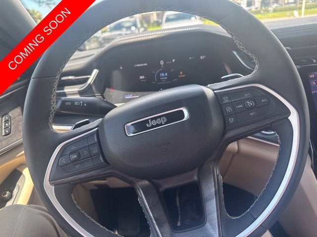 2025 Jeep Grand Cherokee Limited 4x2