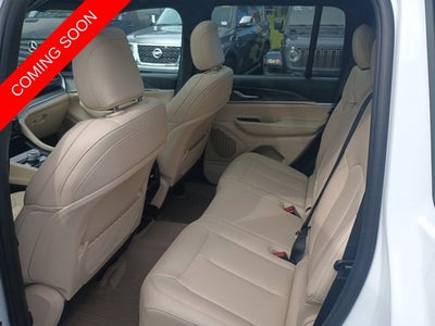 2025 Jeep Grand Cherokee Limited 4x2