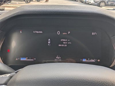 2025 Jeep Grand Cherokee Laredo 4x4