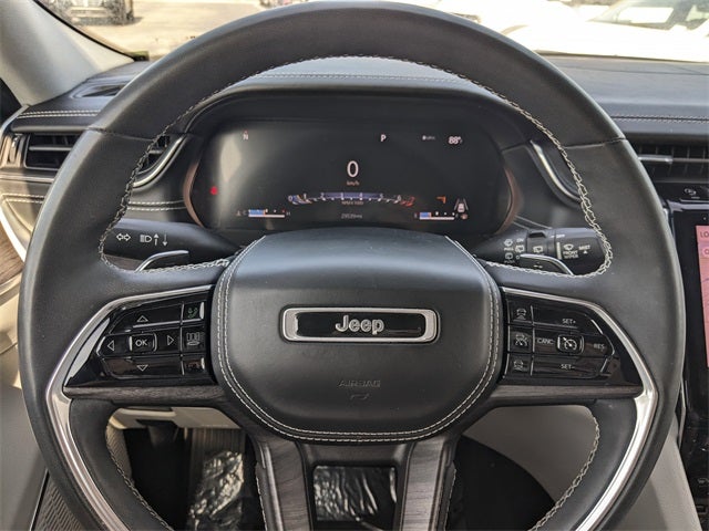 2023 Jeep Grand Cherokee Overland 4x4