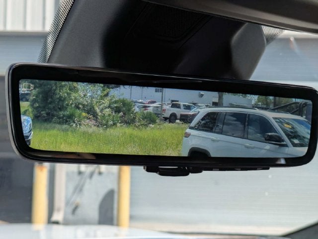 2026 Jeep Grand Cherokee Summit 4x4