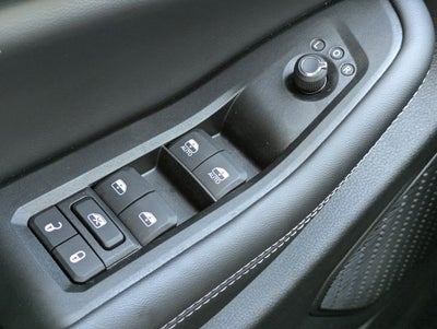 2025 Jeep Grand Cherokee L Laredo X 4x2