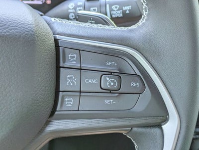 2025 Jeep Grand Cherokee L Laredo X 4x2