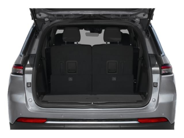 2026 Jeep Grand Cherokee L Altitude 4x2