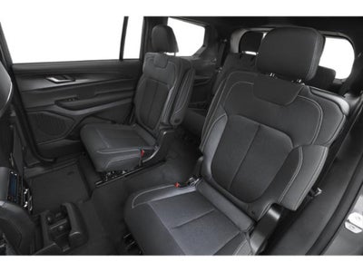 2026 Jeep Grand Cherokee L Altitude 4x2
