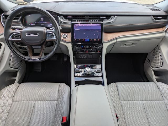 2022 Jeep Grand Cherokee L Summit 4x4