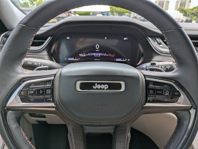 2022 Jeep Grand Cherokee L Summit 4x4