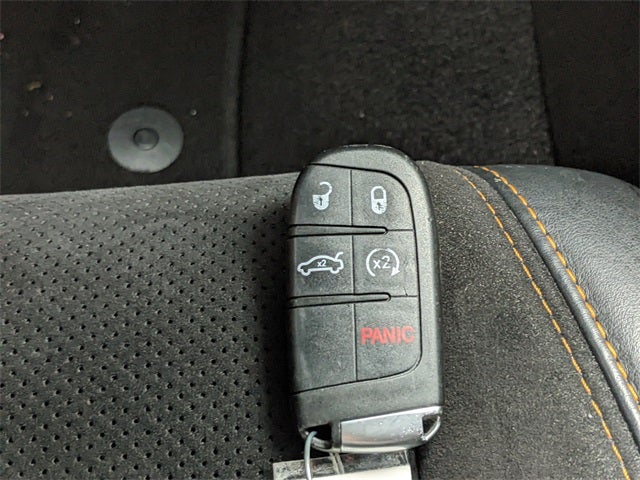 2022 Dodge Durango Orange Sport RWD