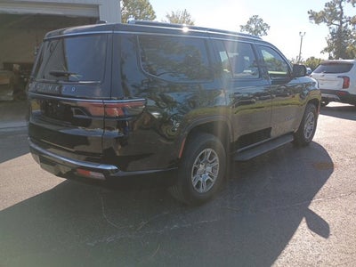2024 Jeep Wagoneer Base