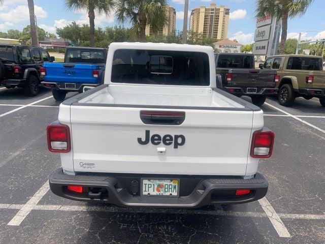 2024 Jeep Gladiator Nighthawk