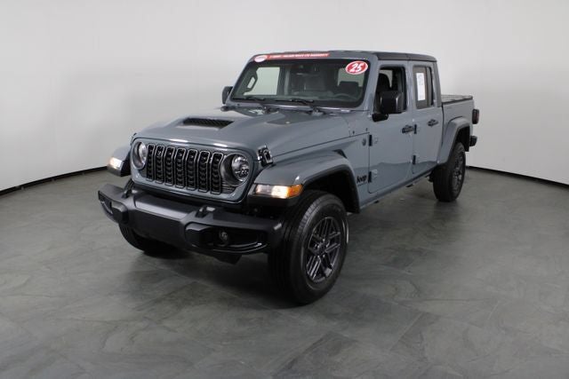 2025 Jeep Gladiator
