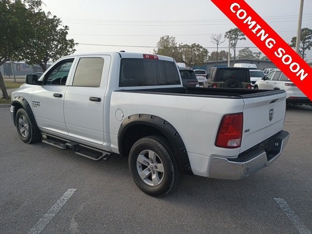 2022 RAM 1500 Classic SLT Crew Cab 4x2 5'7' Box
