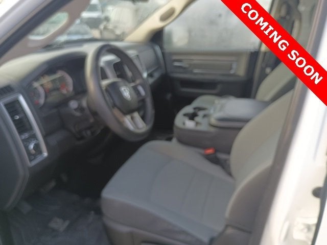 2022 RAM 1500 Classic SLT Crew Cab 4x2 5'7' Box