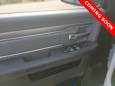 2022 RAM 1500 Classic SLT Crew Cab 4x2 5'7' Box