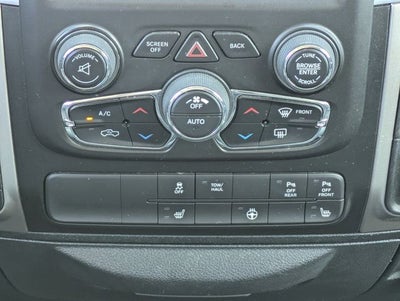 2017 RAM 1500 Big Horn Quad Cab 4x4 6'4' Box