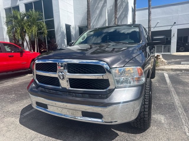 2019 RAM 1500 Classic SLT Crew Cab 4x4 6'4' Box