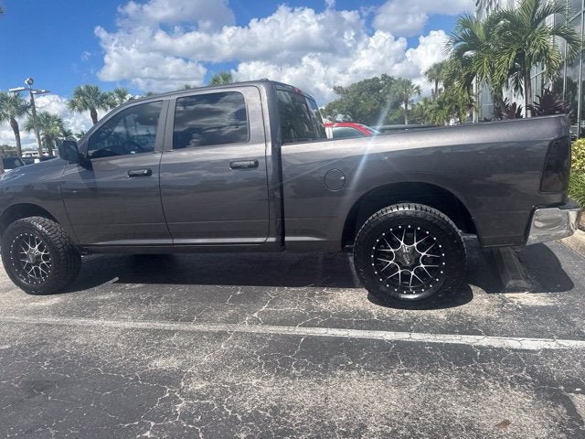 2019 RAM 1500 Classic SLT Crew Cab 4x4 6'4' Box