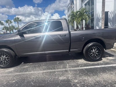 2019 RAM 1500 Classic SLT Crew Cab 4x4 6'4' Box
