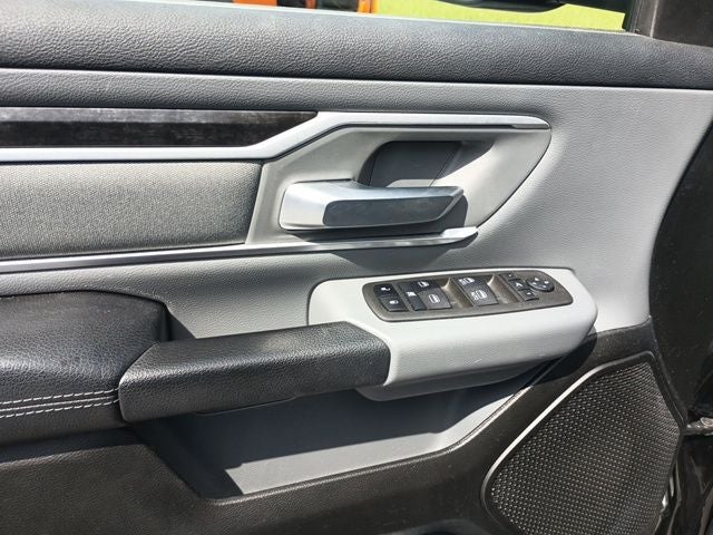2022 RAM 1500 Big Horn Quad Cab 4x2 6'4' Box