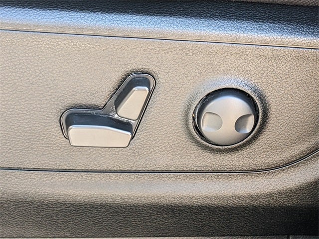 2023 RAM 1500 Big Horn Quad Cab 4x2 6'4' Box