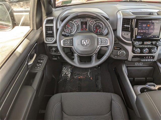 2025 RAM 1500 Big Horn Crew Cab 4x2 5'7' Box