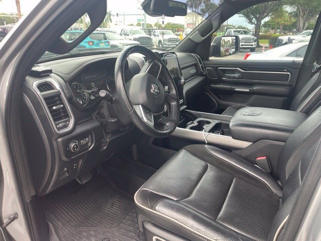 2020 RAM 1500 Laramie Crew Cab 4x2 5'7' Box