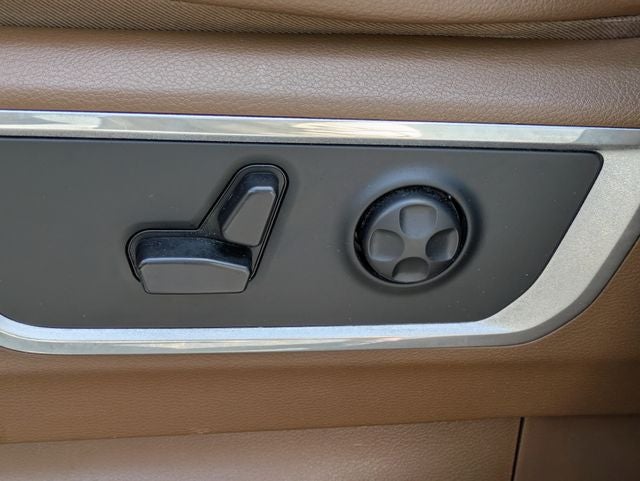 2019 RAM 1500 Laramie Crew Cab 4x2 5'7' Box